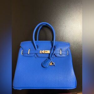 Elegant Blue Handbag